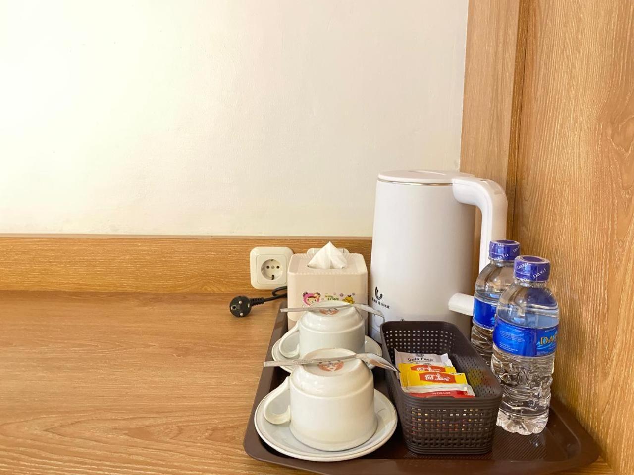Hotel Wijaya Family 2 Kalasan Экстерьер фото