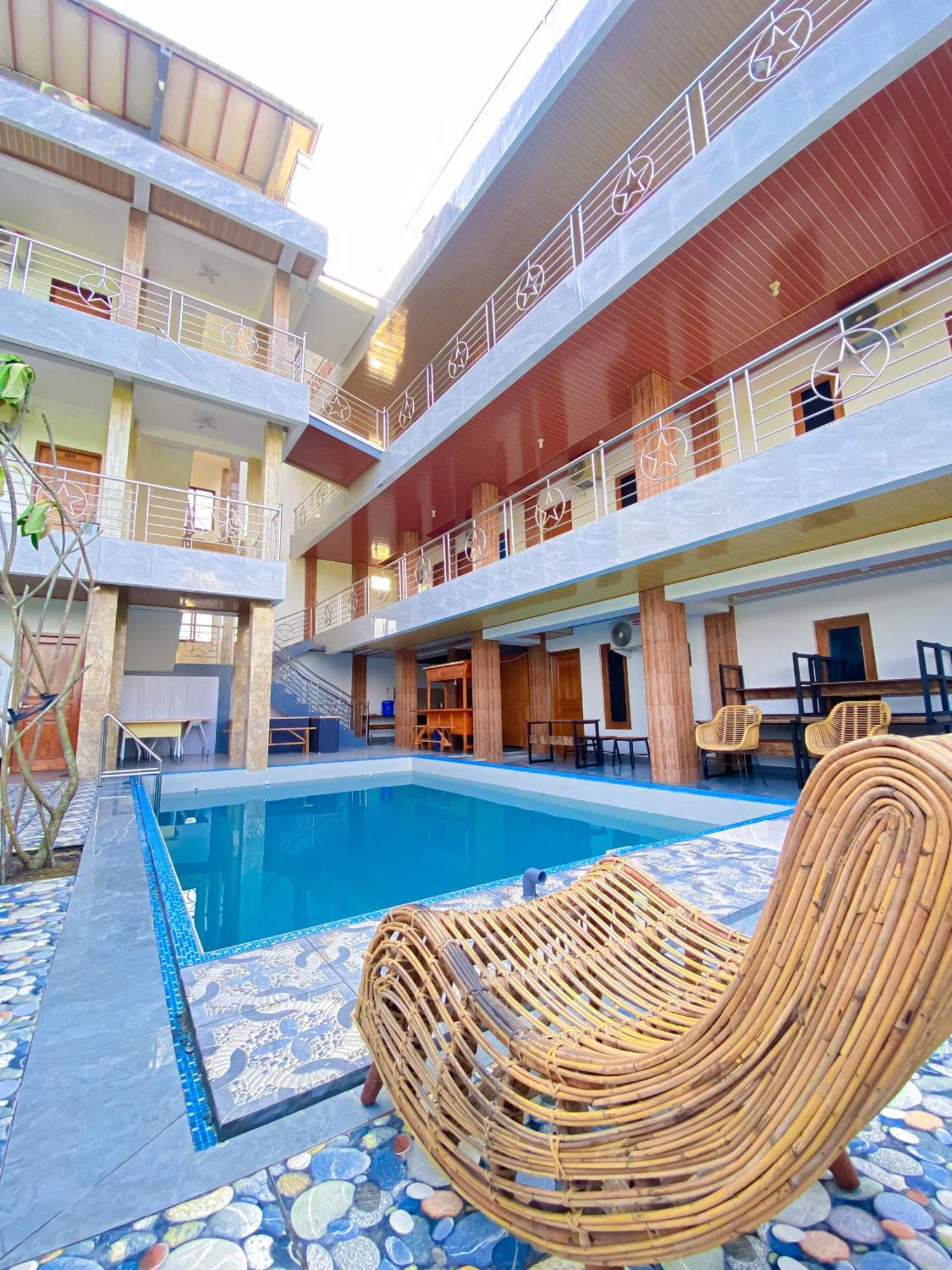 Hotel Wijaya Family 2 Kalasan Экстерьер фото