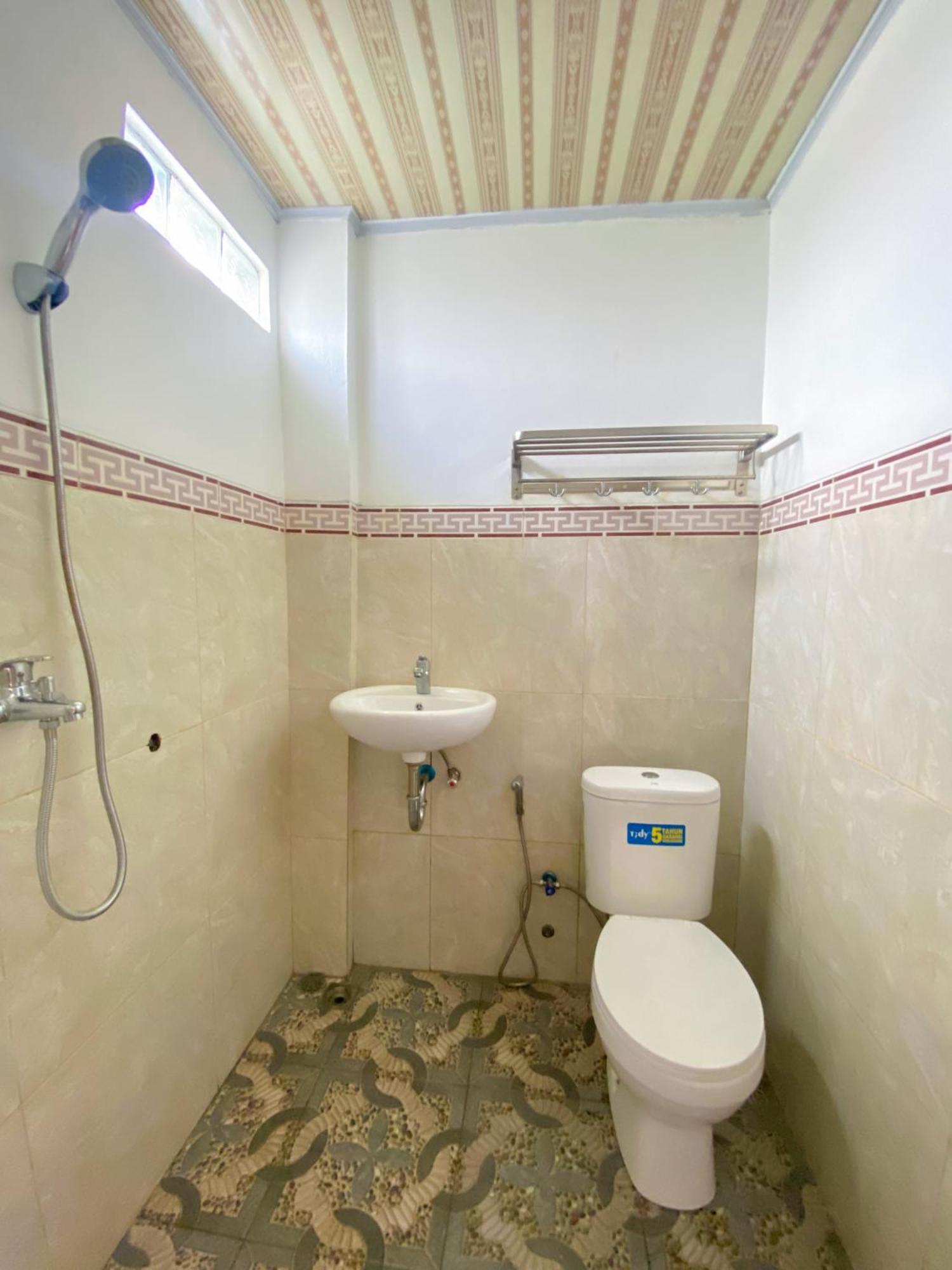 Hotel Wijaya Family 2 Kalasan Экстерьер фото